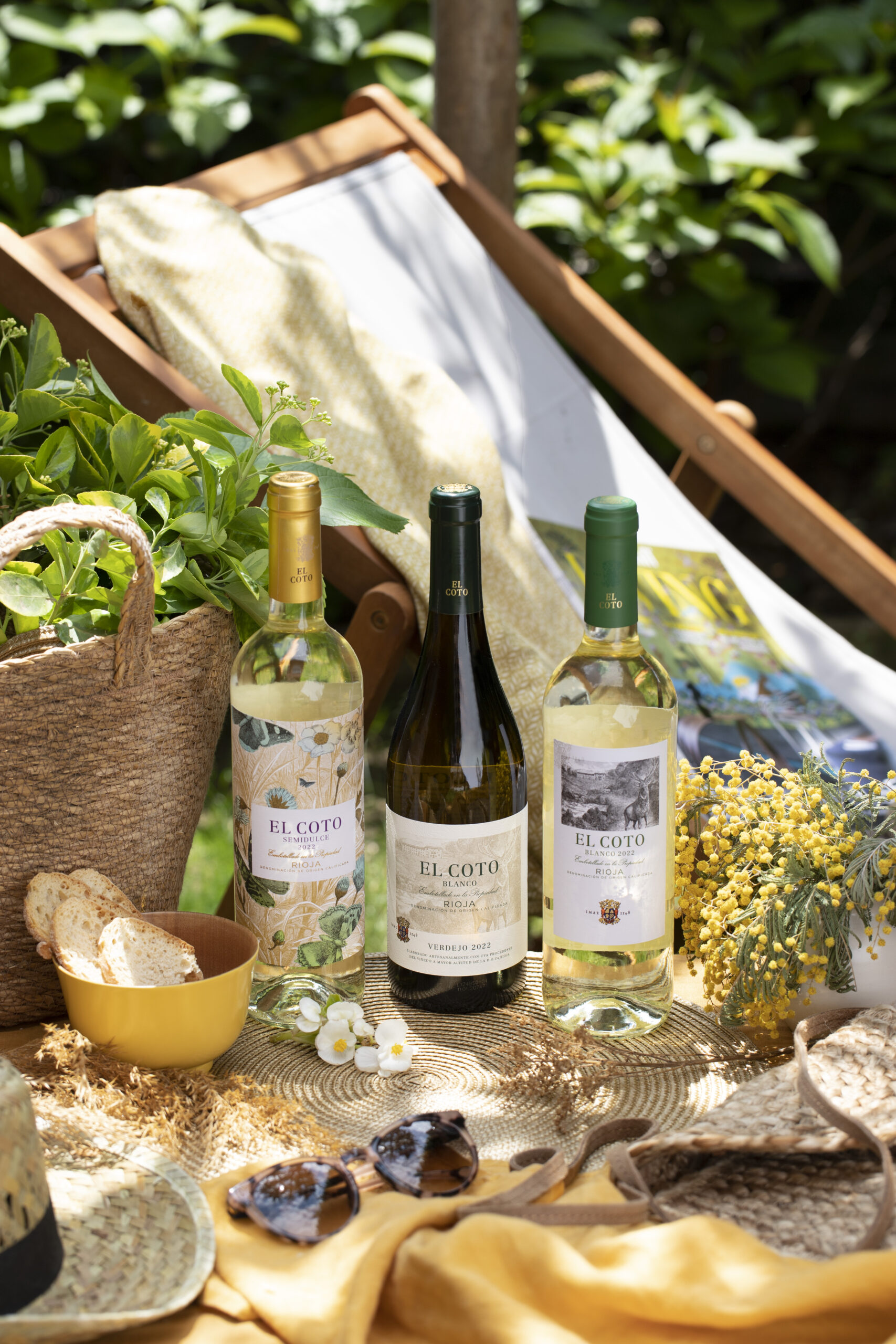 Vinos blancos de El Coto de Rioja para regalar y disfrutar con el buen tiempo